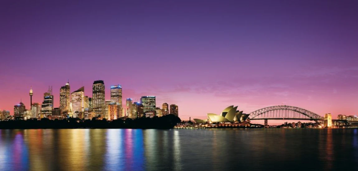 Sydney After Dark: Best Nightlife, Bars & Evening Activities