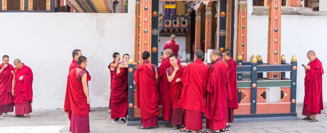 Plan the Perfect Trip to Bhutan: Culture, Nature & Local Insights