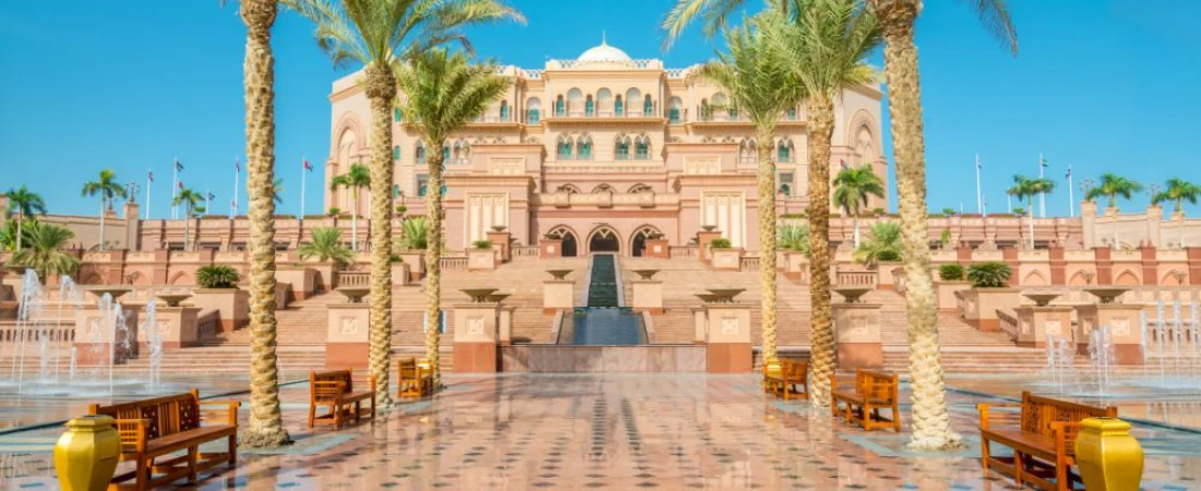 Ultimate Abu Dhabi Trip Planning Guide: Everything You Need to Know