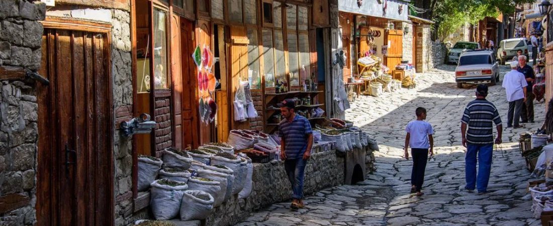 Nature Meets History: A Guide to Azerbaijan’s Top Travel Destinations
