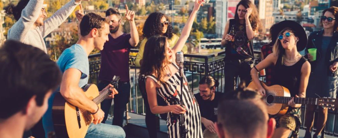 Sydney After Dark: Best Nightlife, Bars & Evening Activities