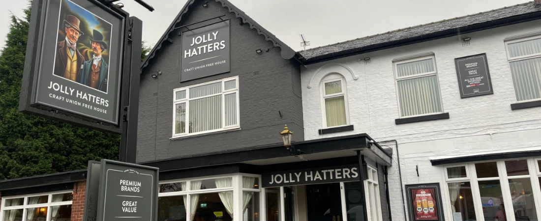 20 Top Traditional British Pubs and Eats in Denton, UK