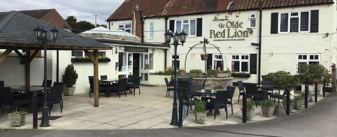 20 Top Traditional British Pubs and Eats in Denton, UK