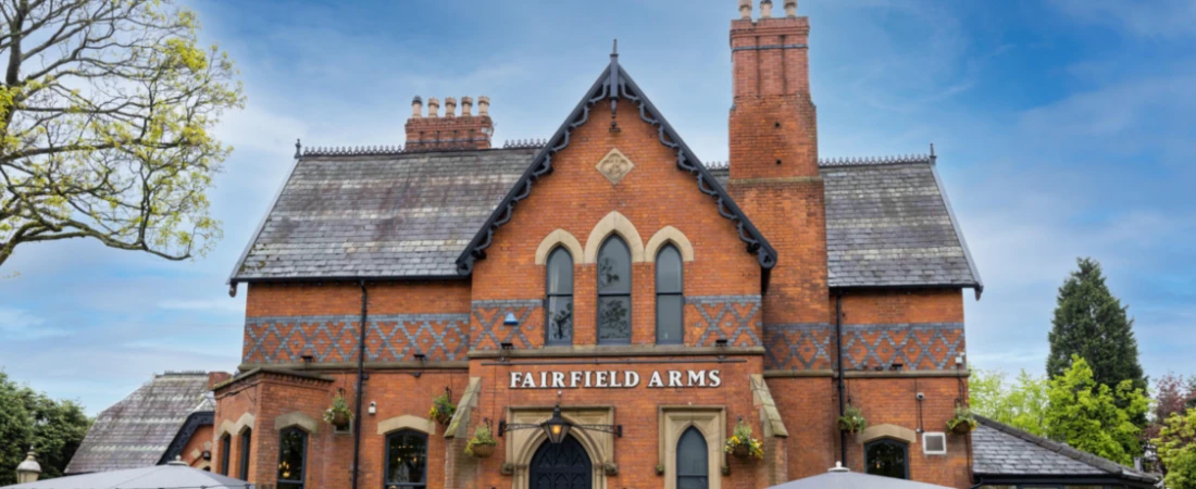 20 Top Traditional British Pubs and Eats in Denton, UK
